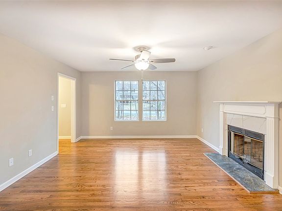 4th image of 45 Ponderosa Ln