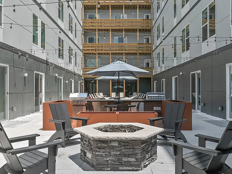 The Hub Apartments — Photo 22