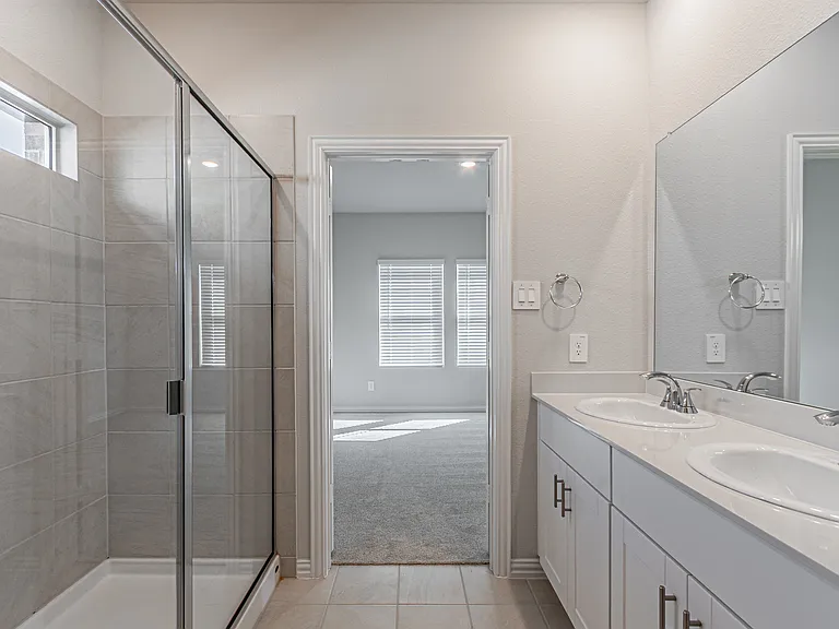 801 Leavenworth Dr — Photo 31