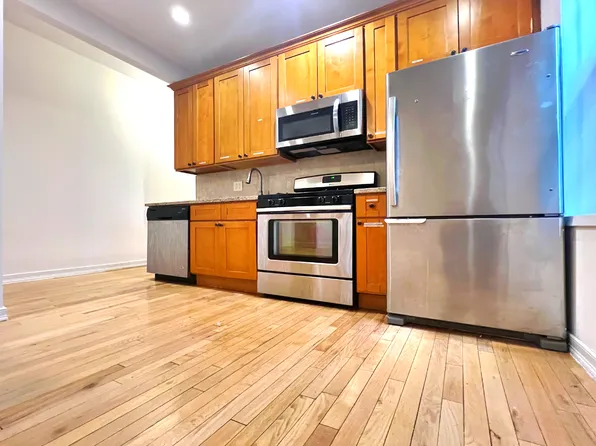 807 8th Avenue image 1 of 16