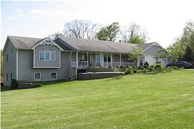4250 River Run Trl NE photo 1