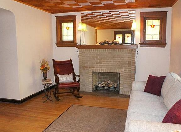 3rd image of 8352 Ardsley Dr