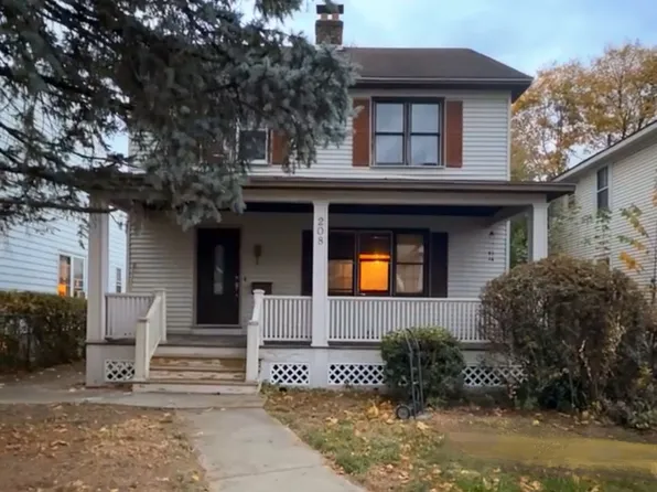 208 5th Ave, Troy, NY 12180