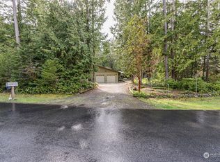 521 Hunt Rd, Port Angeles, WA 98363