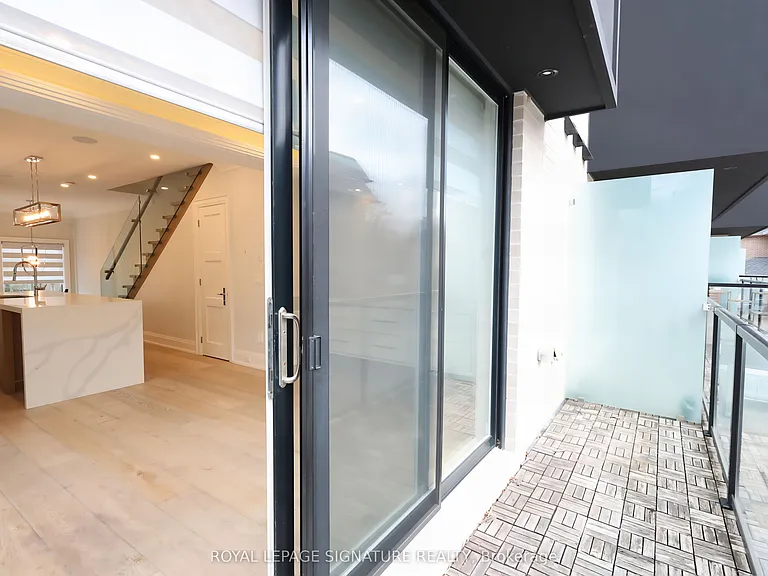 3062 Bayview Ave — Photo 13