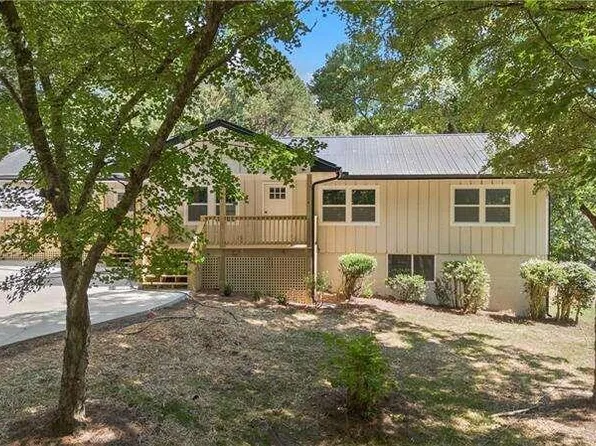 16 Joe Stella Dr SE, Cartersville, GA 30121