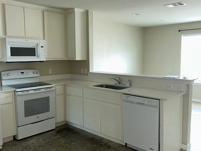 Bottom Floor Unit