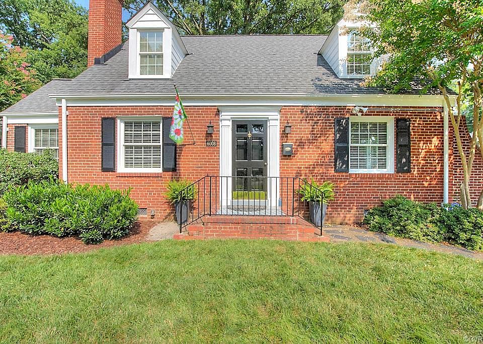 1st image of 6008 W Club Ln