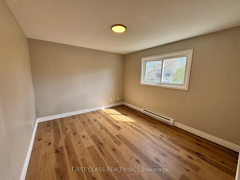 596 Digby Ave — Photo 5