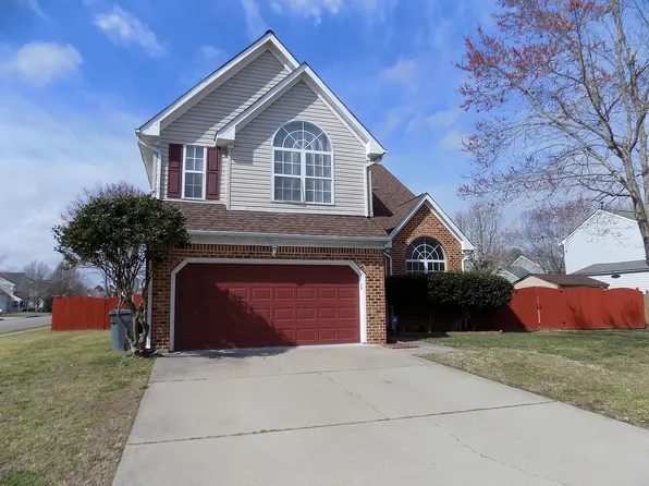 305 Vista Point Dr, Hampton, VA 23666