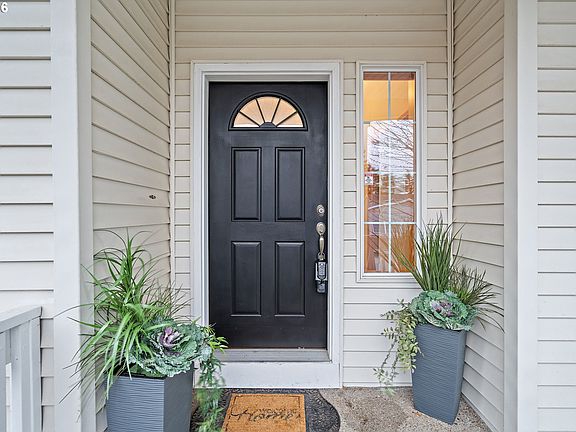 4th image of 15460 SW 145th Ter