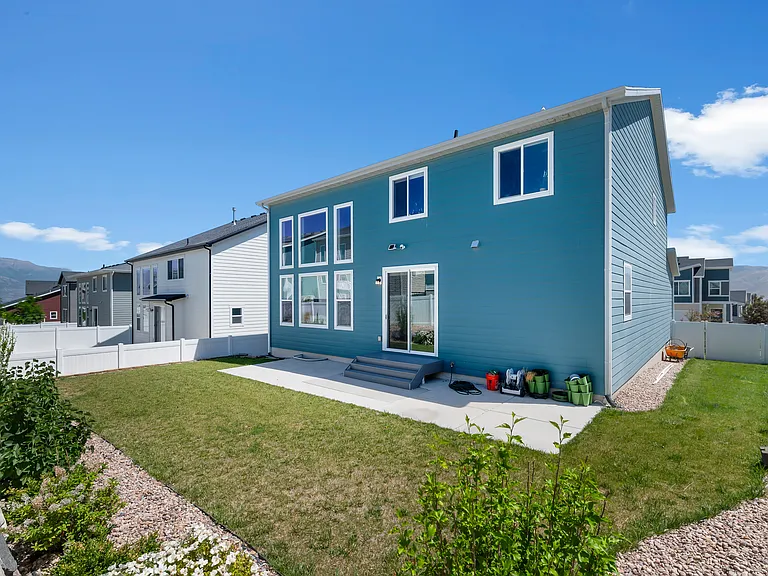 972 W Lucky Clover Dr — Photo 37