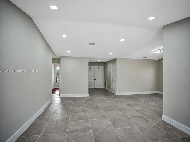 3216 NW 105th Ave — Photo 8