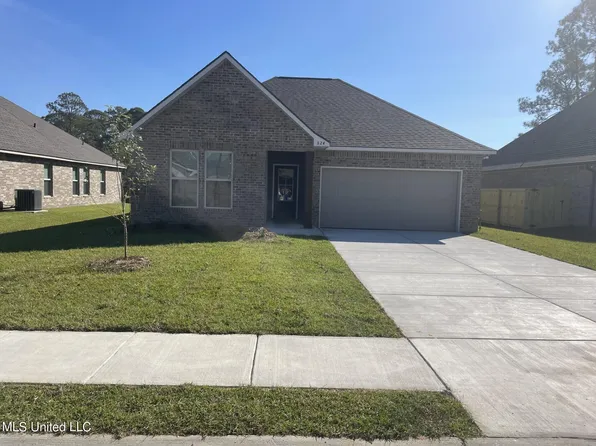 824 Leeward Dr, Biloxi, MS 39532