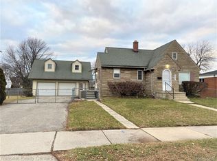 8087 Chapp Ave, Warren, MI 48089