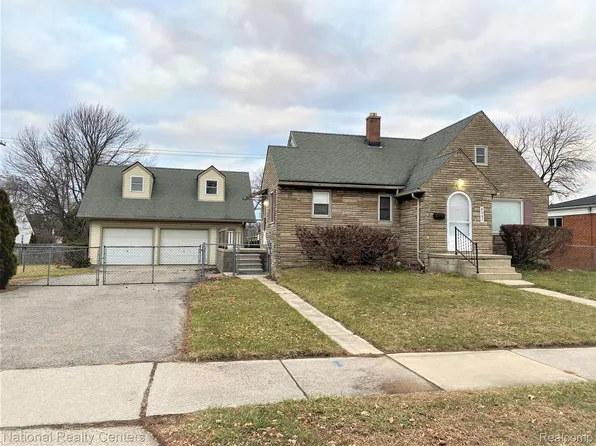 8087 Chapp Ave, Warren, MI 48089
