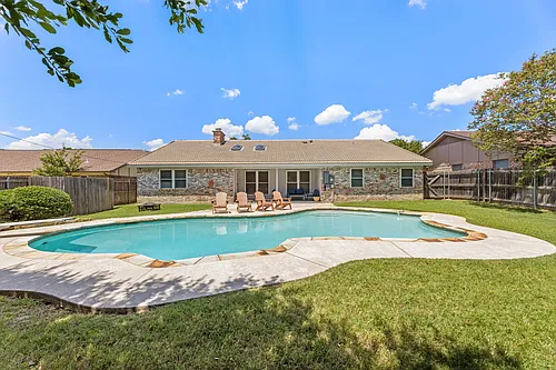 3312 Robinhood Ct Photo 1