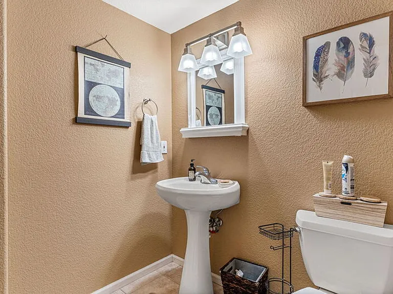 4172 S Deframe Ct — Photo 31