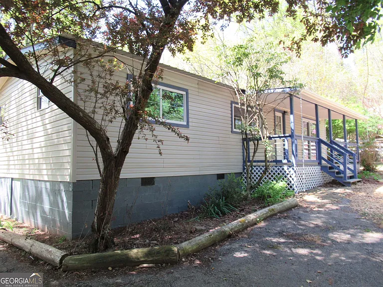 229 Fox Mountain Rd — Photo 22