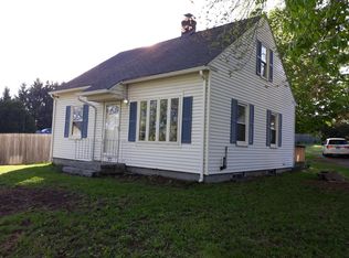 77 9th District Rd, Somers, CT 06071