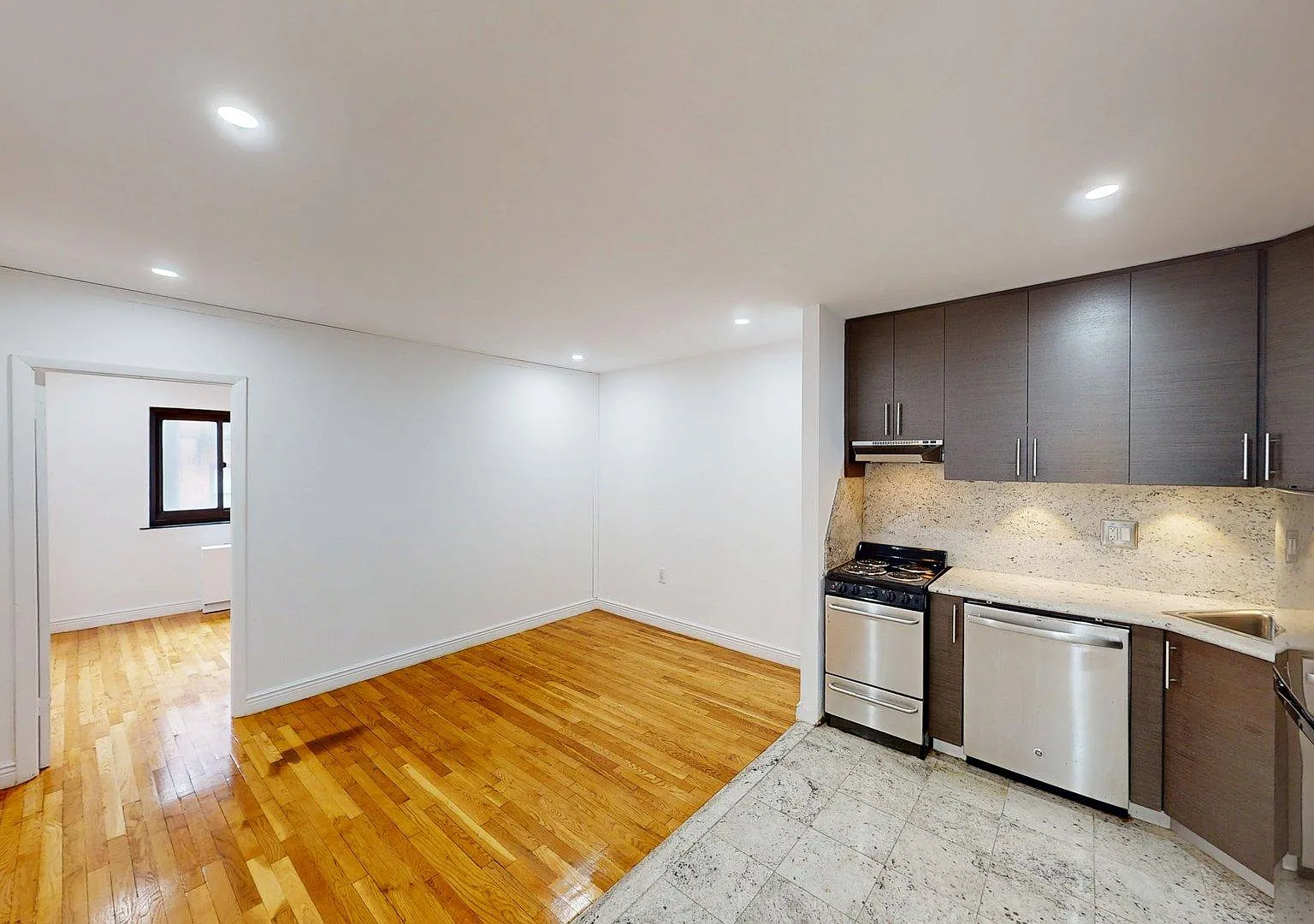 50 Prince Street — Photo 1