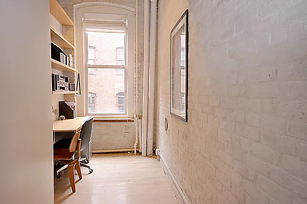 Sold by Yael Dunsky Real Estate | media 1