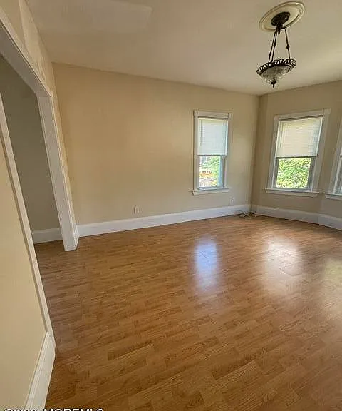 608 Emory St #2 — Photo 32