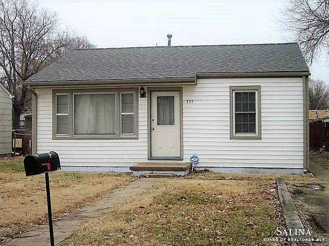 1st image of 335 S Connecticut Ave
