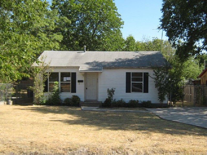 1st image of 1517 W Boyce Ave