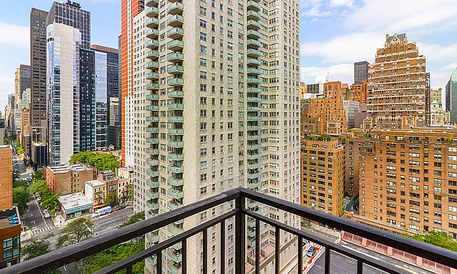 Rented by Mirador Real Estate | media 10