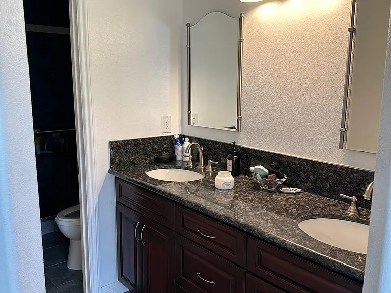 6031 Oak Meadow Dr — Photo 9
