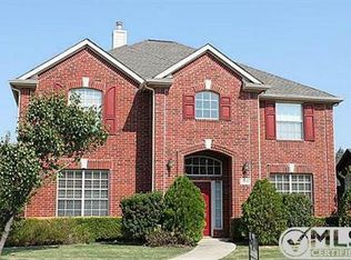 3809 Harrison Dr, Carrollton, TX 75010