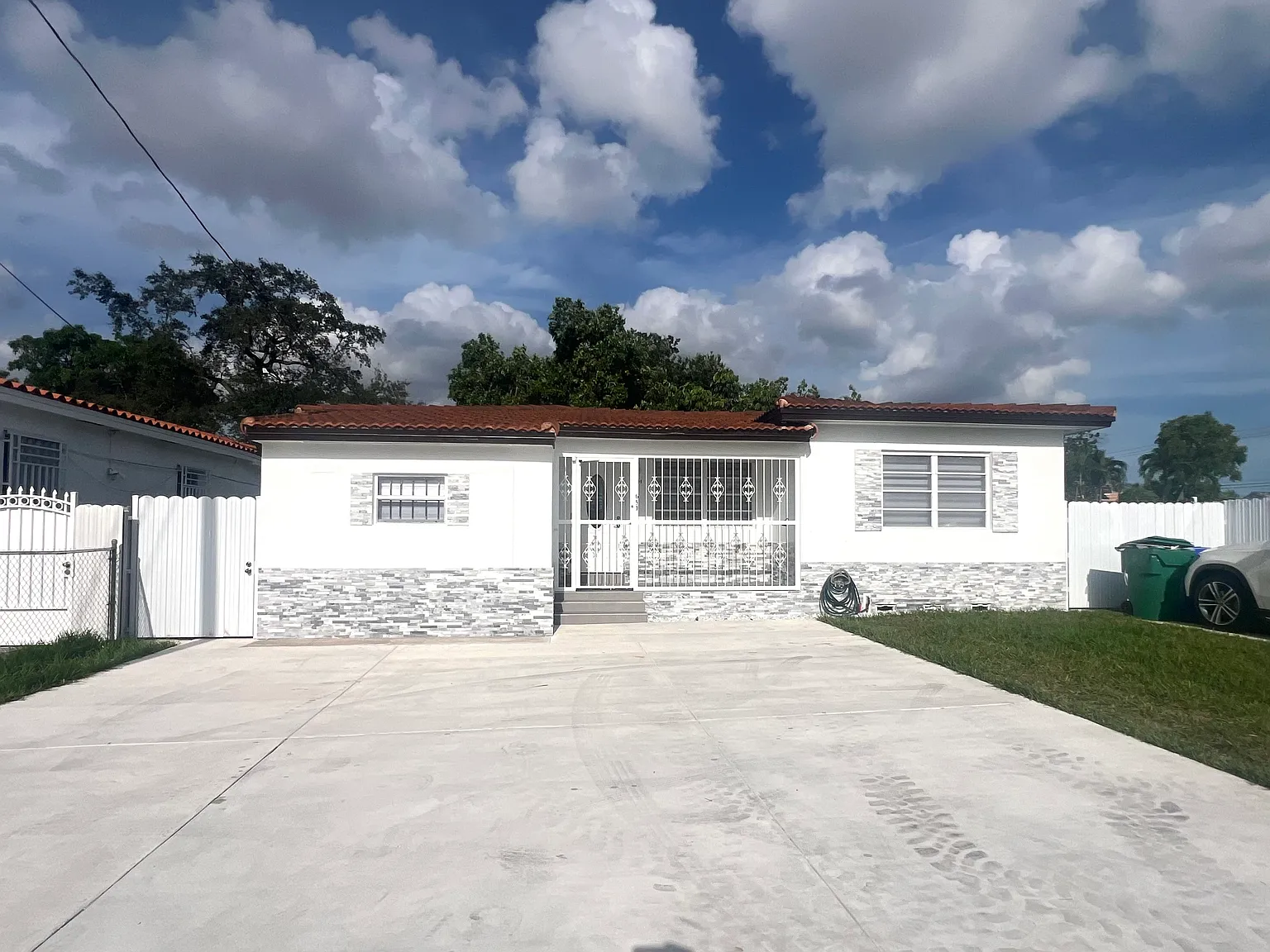1 bed, 650 sqft, $1,500 — Photo 1