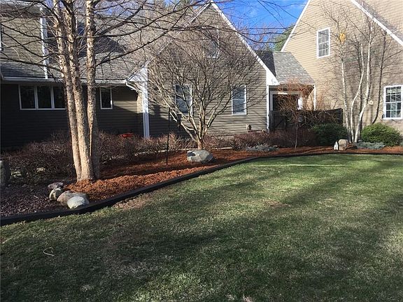 2nd image of 67 Martin St