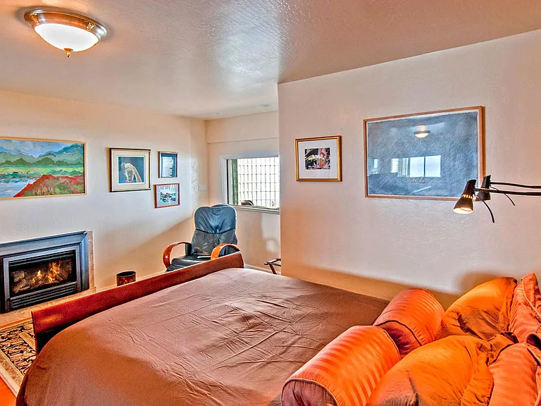 8711 Cabrillo Hwy — Photo 6