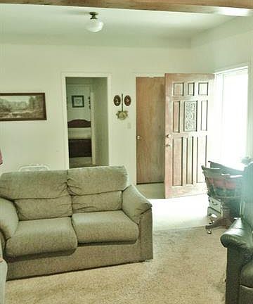 3rd image of 406 W Haynie St