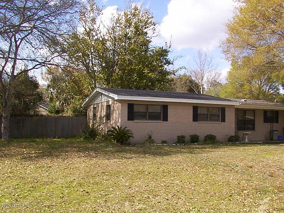 2nd image of 8146 Santillo Dr