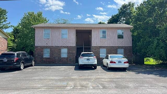1st image of 1375 Village Oak Cir NW