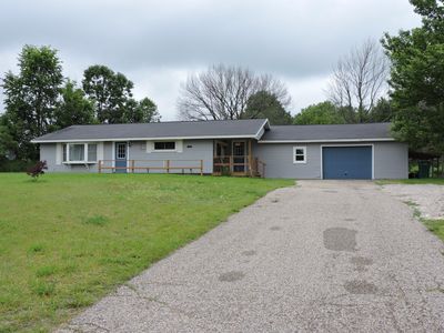 22760 21 Mile Rd, Paris, MI, 49338