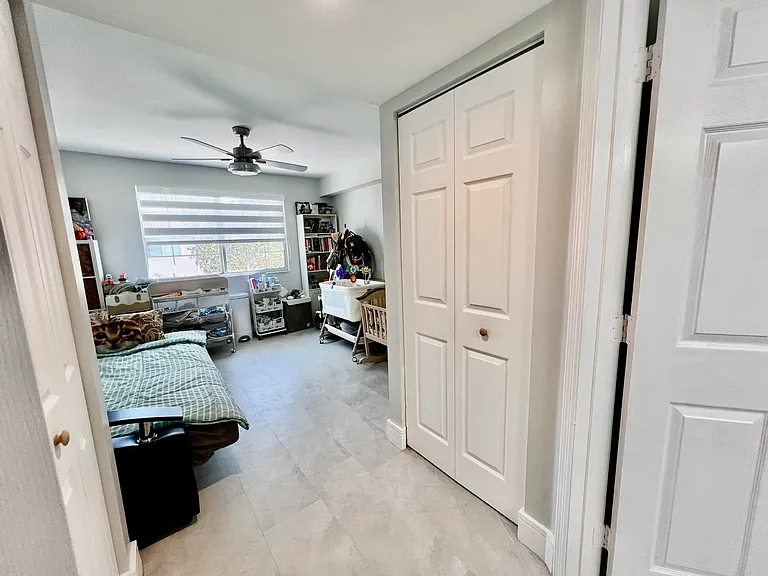 2033 SE 10th Ave #620 — Photo 18
