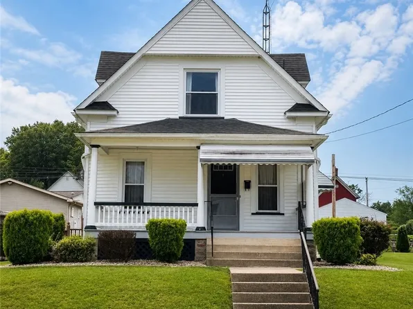 287 W North Ave, East Palestine, OH 44413