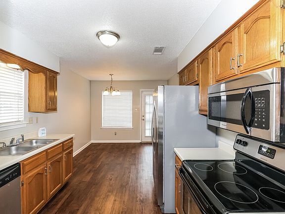 5th image of 8427 Honey Dr