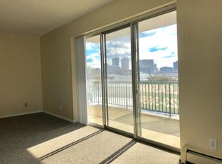 727 W Riverview Ave APT 301, Dayton, OH 45406
