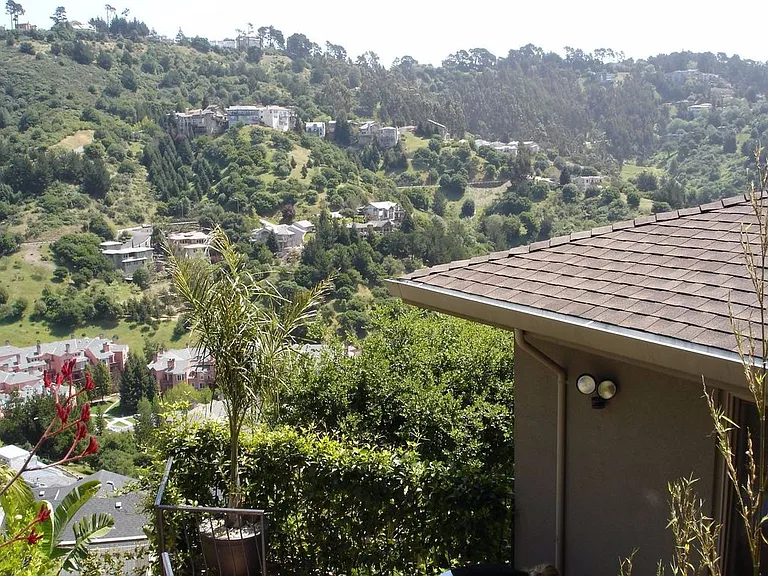 6919 Bristol Dr — Photo 10