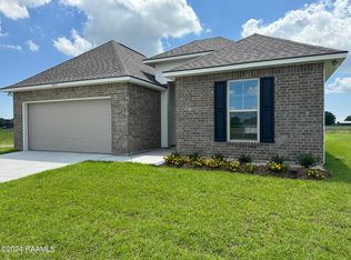 3414 Autumn Park Dr, Maurice, LA 70555