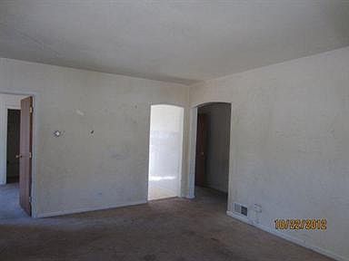 4th image of 719 Osceola St