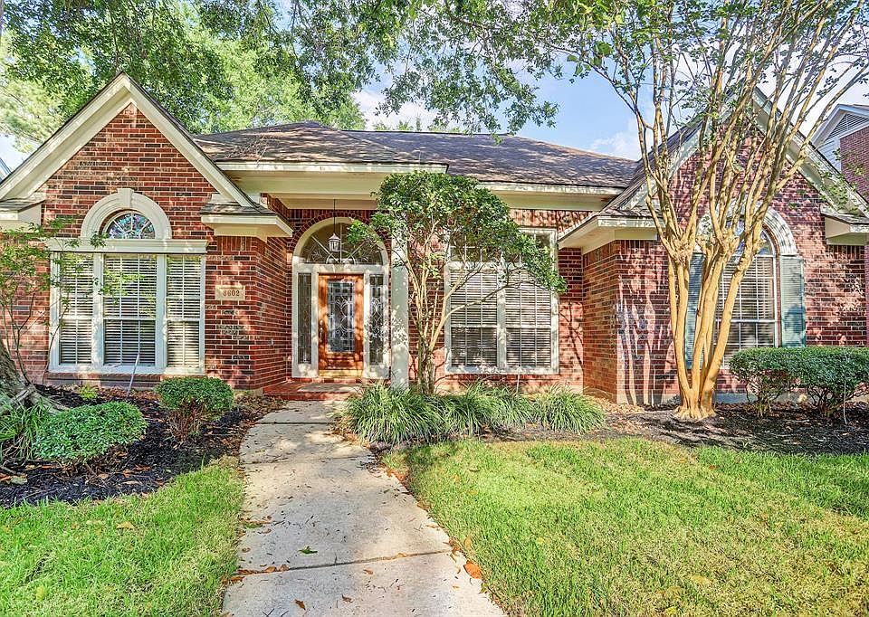 1st image of 3602 Shady Village Dr