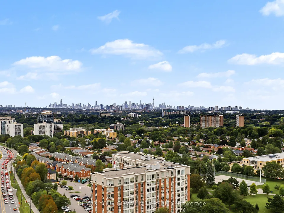 4010 Eglinton Ave W #1913