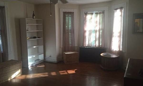 2nd image of 230 Cypress St
