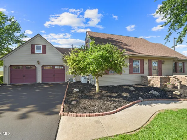 914 W Melrose Ave, Findlay, OH 45840